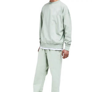 Chándal de gran tamaño de algodón lavado con ácido unisex logotipo personalizado ecológico conjunto de chándal al por mayor diseño de ropa a granel de invierno para hombre - Product Image 5