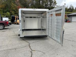Remorque fermée pour le transport de bétail 7x16, remorque ventilée pour le transport de bovins, moutons et chevaux - Product Image 5