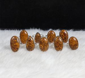 Anillo de declaración de jaspe Mariam Natural, regalo de cumpleaños Chapado en plata para esposa, lote de joyería de boda elegante - Product Image 2