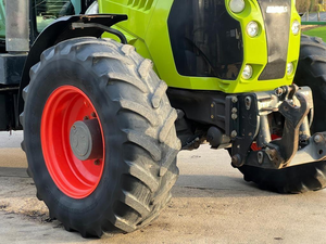 Tractor Agrícola Claas de 25HP, 4WD, Transmisión por Engranajes, Excelente Calidad, Rendimiento Confiable, Ingeniería Profesional para Agricultura - Product Image 3