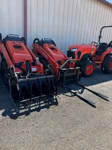 2019 Kubota SCL 1000 Cargador de ruedas compacto Cargador de dirección deslizante con componentes de núcleo Bomba de cojinete de motor Caja de cambios Comprar 2022 + - Product Image 2