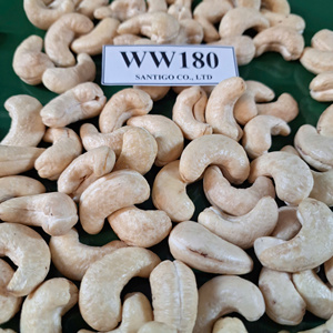 Vente en gros de noix de cajou W180 noix de cajou noix de cajou W180 SANTIGO Kaju Badam Service 24/7 - Product Image 1