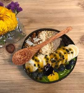 Durable Handmade Coconut Bowl Eco Friendly Wholesale Natural Coconut Shell Serving Bowl Decorative Kitchen Supply - Product Image 4