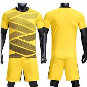 เสื้อฟุตบอลผู้ใหญ่แบบกำหนดเอง โพลีเอสเตอร์ 100% แขนสั้น ระบายอากาศ แห้งเร็ว พิมพ์ลายชื่อ เบอร์ โลโก้ พร้อมกระเป๋า - Product Image 3