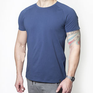 เสื้อยืดคอกลมผู้ชายผ้าคอตตอน 100% แบบริบ คุณภาพพรีเมียม ทรงหลวม สตรีทแวร์ ทรงปกติ แห้งเร็ว - Product Image 1