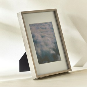 Premium Modern Photo Frame <b>Combining</b> Bold Style Artistic Flair And Sleek Contemporary Appeal For Home Decor - Product Image 1