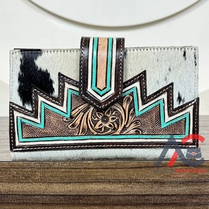 Nueva Cartera de Cuero Vacuno Genuino de Gran Capacidad, Estilo Rústico Occidental, Cartera Larga con Incrustaciones de Cuero con Pelo y Turquesa en Forma de Zig Zag - Product Image 1