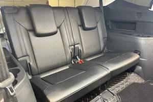 Volkswagen Atlas SE 2018 Económico con Volante a la Izquierda/Derecha - Product Image 3