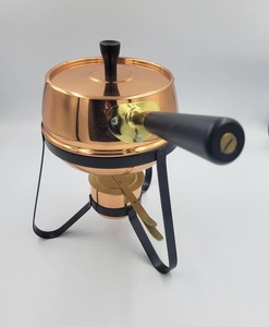 Réchaud en cuivre magnifiquement conçu pour les événements en plein air avec une qualité supérieure et une présentation luxueuse des aliments - Product Image 3