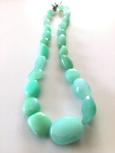 Crisoprasa Australiana de 603.65 Quilates, Piedras Rodadas Lisas (603.65 Quilates), 1 Hilo para la Elaboración de Joyería Fina, Piedra Preciosa Natural - Product Image 5