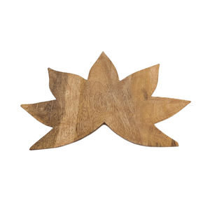 Assiette de service en forme de feuille en bois plateau de finition naturelle et plat pour servir dans des plateaux faits à la main de restaurant personnalisés - Product Image 4