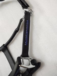 Adeefa EnterpriseBlue Padding avec cristaux bleus pour licol en cuir avec attaches en acier inoxydable pour chevaux. - Product Image 6