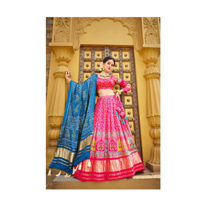 Vente chaude Premium Qualité Créateur De Mode Indien Vêtements Ethniques Vêtements De Mariage Soie Imprimé Lehenga Choli Collection - Product Image 1
