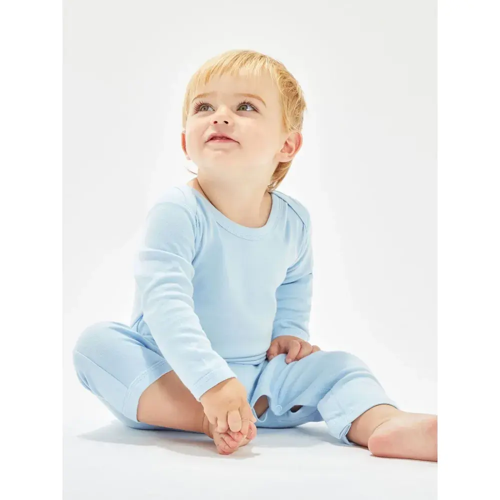 ดำ, ฟ้าอมเทา, สีเทาเมลานจ์, กรมท่า, ชมพูพีช, ขาว