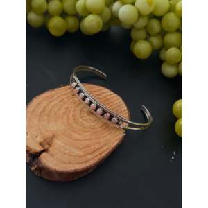 Zuni กำไลข้อมือแฟชั่นทำด้วยมือสีชมพูหอยสังข์และเงินสเตอร์ลิง - Product Image 3