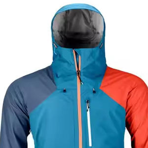 Vestes imperméables pour hommes Randonnée en plein air Manteau de pluie léger Veste coupe-vent de style de rue faite par Dress Sports - Product Image 4