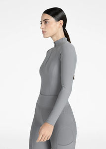 Camiseta de equitación atlética para mujer, ligera, transpirable, de tejido elástico que absorbe la humedad, para montar a caballo en verano - Product Image 5