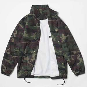 เสื้อแจ็กเก็ตโค้ชกลางแจ้งระบายอากาศได้ดีไซส์ใหญ่พิเศษลายพรางออกแบบโลโก้แฟชั่นน้ำหนักเบา - Product Image 1