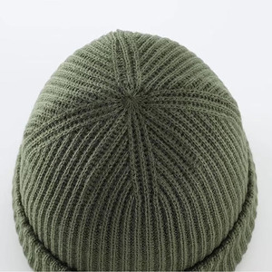 Gorro de punto OEM con logotipo, nuevo diseño personalizado, gorro de moda de alta calidad, gorro liso de color sólido - Product Image 3