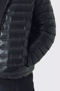 Doudoune à capuche de grande taille de haute qualité en noir, coupe-vent en duvet, vestes d'hiver à bulles personnalisées en polyester pour hommes - Product Image 6