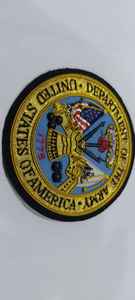 Étiquettes de vêtement élégantes et durables en polyester, patchs d'emblèmes britanniques brodés à la main avec des badges Wok en fil métallique tissé - Product Image 1