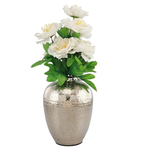 Vase à fleur en fer martelé fait à la main Design côtier moderne Vase de table écologique Décoration intérieure de haute qualité Événements de mariage - Product Image 2