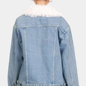 Chaquetas Vaqueras de Mezclilla de Invierno Casuales para Mujer de Talla Grande de la Mejor Calidad, Chaquetas Vaqueras de Mezclilla con Parches para Mujer de Talla Grande Personalizadas de Fábrica - Product Image 2