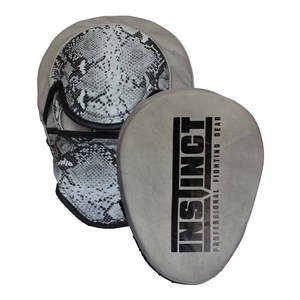 แผ่นซ้อมชกมวยหนังคุณภาพสูงแบบกำหนดเอง แผ่นซ้อมเตะและต่อยสำหรับฝึกซ้อมมวยและศิลปะการต่อสู้ - Product Image 1