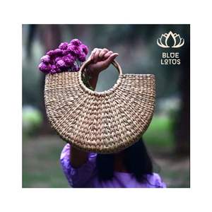 Bolso de Mano de Jacinto de Agua con Asa de Loto Azul Hecho a Mano de Primera Calidad, Vietnam, Venta al por Mayor 2024 - Product Image 1