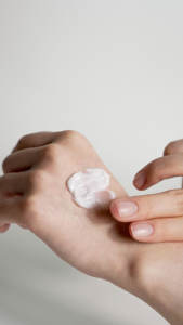 Wati per la pelle Tea Tree Cica Blemish lenitivo volufrshot crema 50ml - Product Image 4