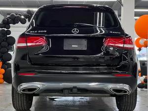 Soigneusement utilisé 2016 M-ercedes-B-enz GLC 300 - Product Image 2