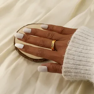 Nuevo anillo de oro y plata personalizado, anillo de mujer de acero inoxidable ajustable irregular