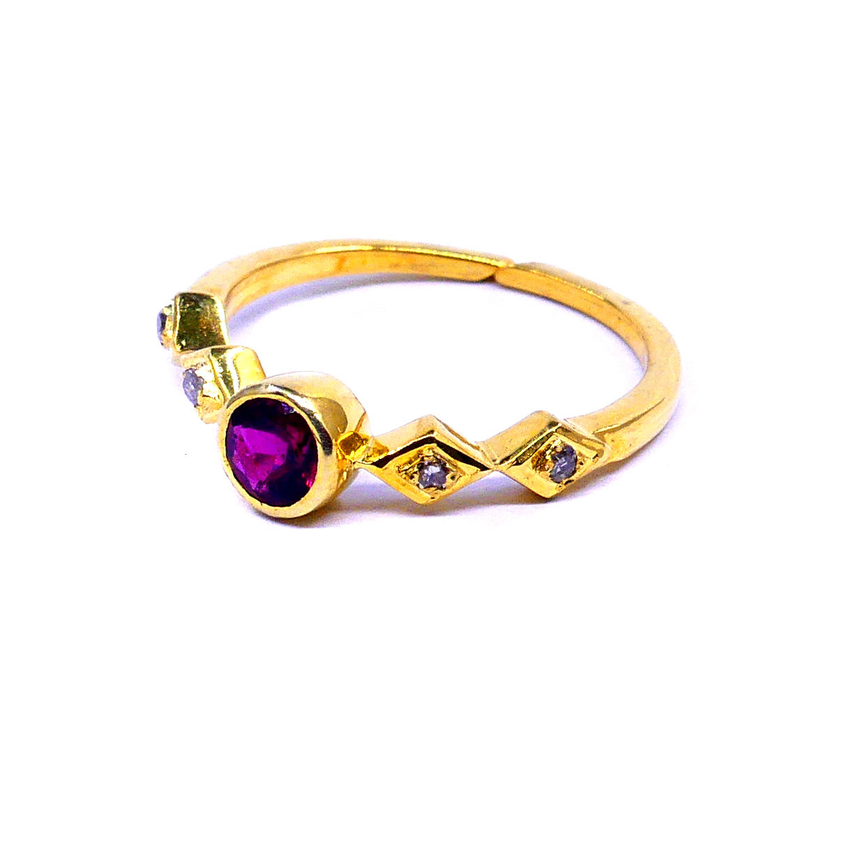 สีเหลือง