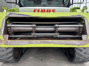 Moissonneuse-batteuse CLAAS Lexion pour la récolte du blé et du maïs avec moteur, matériel agricole d'occasion - Product Image 6