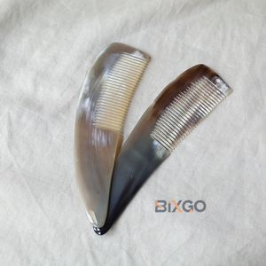 Peine de pelo de cuerno de búfalo Natural hecho a mano Premium con mango ancho peine antiestático personalizable para mujeres - Product Image 3