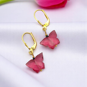 ต่างหูแบบก้านเงินแท้ของผู้หญิงทำด้วยมือต่างหูอัญมณีสีชมพูผีเสื้อแกะสลักของขวัญเครื่องประดับ - Product Image 1