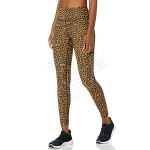 Último diseño personalizado Yoga Legging Venta al por mayor Mujeres Legging peso ligero Mujer Legging - Product Image 4