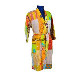 Robe longue élégante en coton indien Kantha, style kimono thermique, avec motifs patchwork faits main, vente en gros - Product Image 5