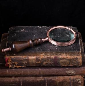 Loupe en laiton Antique de haute qualité avec étui en cuir Vintage nautique Henry Hughes London 1941 Top article cadeau - Product Image 4