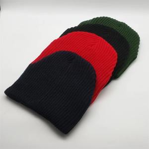 Gorros Personalizados con Logotipo, Fabricación OEM, Gorros de Invierno Tejidos, Cálidos, Suaves, Acrílicos, Unisex, Bordados, Decoraciones de Pedrería, Listos para Esquiar - Product Image 1