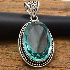 2.10Ct corte redondo diamante creado verde redondo Halo colgante plata esterlina chapado en oro fiesta - Product Image 1