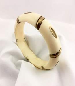 Bracelets en laiton faits à la main, classiques, vintage, ouvrables, en forme d'animal, personnalisables, cadeau unisexe, de Quality Enterprises - Product Image 3