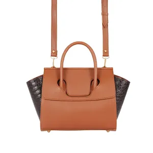 Sac bandoulière trapèze marron pour femme - Product Image 5
