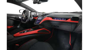 2024  Revuelto Coupé Usado en Excelentes Condiciones - Product Image 6