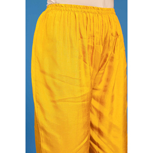Ensemble Kurta, bas et dupatta jaune moutarde pour femme Rifaqat Noura - Product Image 4