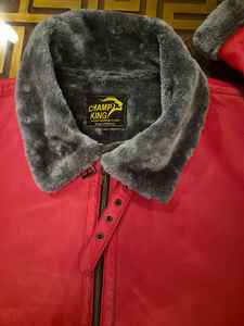 Chaqueta de Cuero Vacuno de Alta Calidad para Hombre, Estilo Vintage de Invierno, Forro de Piel Sintética, Impermeable, Ecológica, con Cierre de Cremallera - Product Image 3