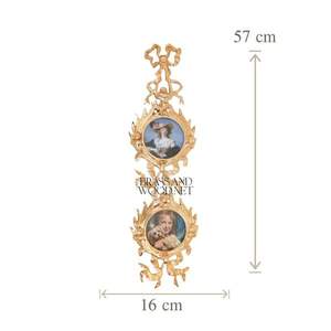 Placas de pared de porcelana triple Retratos y flores en marcos de latón macizo dorado - Product Image 5