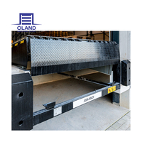 Niveleur de quai hydraulique fixe OLAND pour conteneurs, en acier au carbone antidérapant à plaque damassée, pour quai de chargement de chariots élévateurs