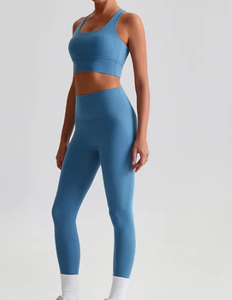 Women <b>Blue</b> Seamless Sports <b>Bra</b> Racerback Scoop Neck Medium Support Yoga Fitness - Product Image 1