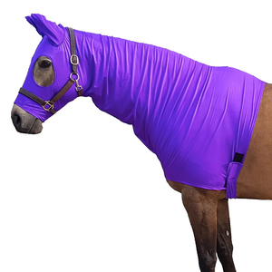 Alfombras de equitación ligeras de alta calidad con logotipo personalizado para varios colores sólidos Alfombras de caballo de uso de ajuste cómodo - Product Image 5